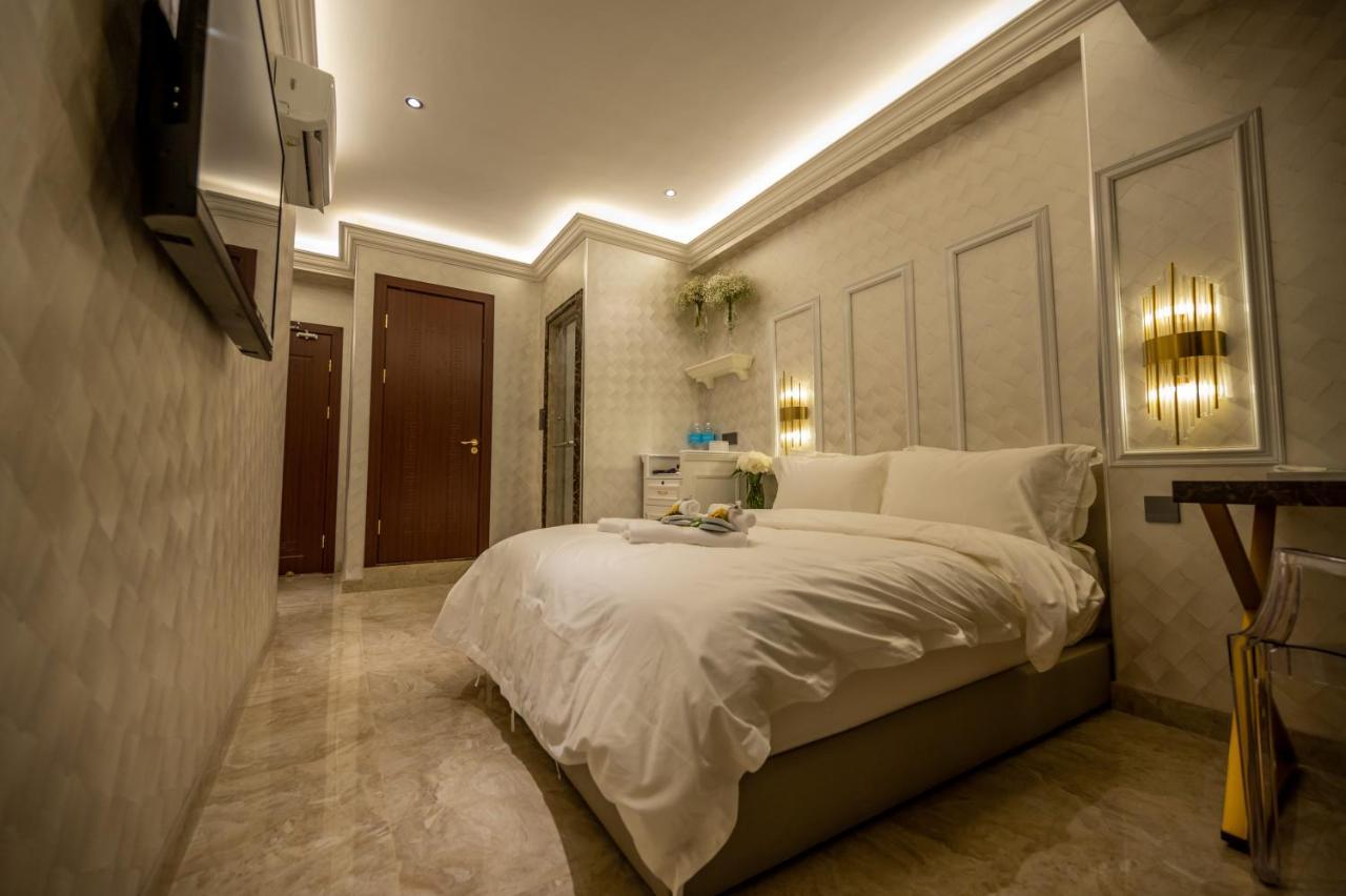 A Residence @ Between Hilton & Cititel Hotel Kota Kinabalu Exterior photo